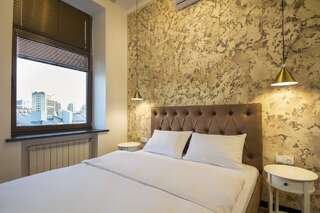 Апартаменты Apartments on Ploscha Lva Tolstoho Киев Апартаменты Делюкс-1