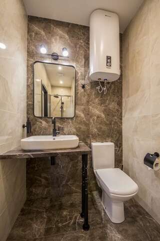 Апартаменты Apartments on Ploscha Lva Tolstoho Киев Апартаменты Делюкс-4